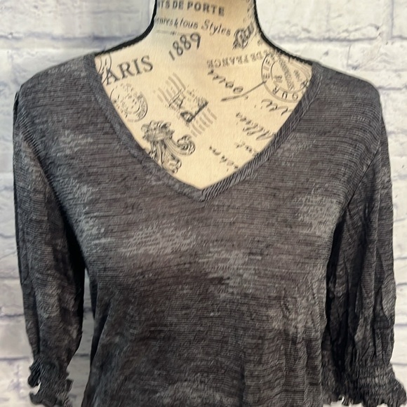 David Cline Crushed Top NWT Smocked Sleeves V-neck Size Small Black/Gray - Picture 3 of 11